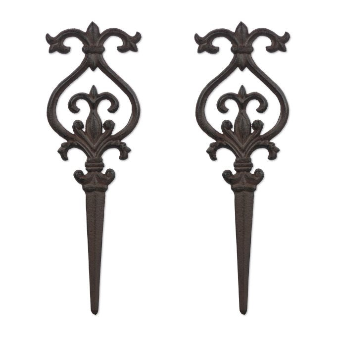 Antique garden plug set of 2