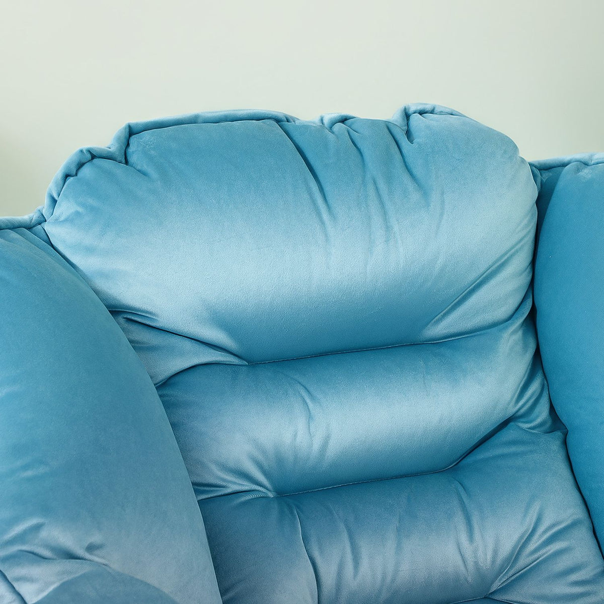Armchair Living Room Lounge Chair Upholstered Relaxation Chair with Side Pocket Steel Legs Upholstered Chair with Velvet Look Single Chair for Bedroom Blue