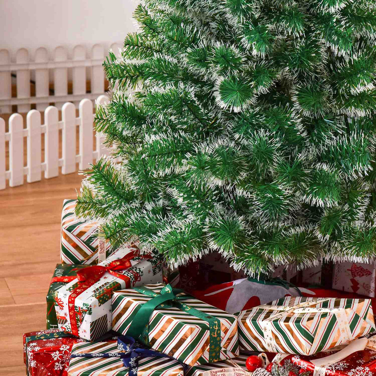 Artificial Christmas Tree 1.5 M Christmas Tree 416 Branches Metal Base Pet Green