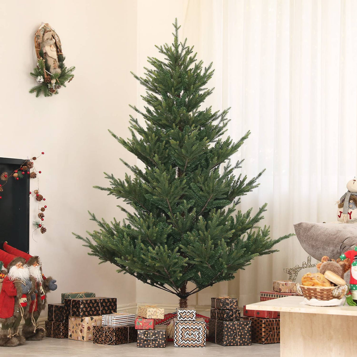 Artificial Christmas Tree, 180cm Christmas Tree with 1046 Tips, Steel Stand, Flame Retardant, for Christmas Decoration, Indoor, Green