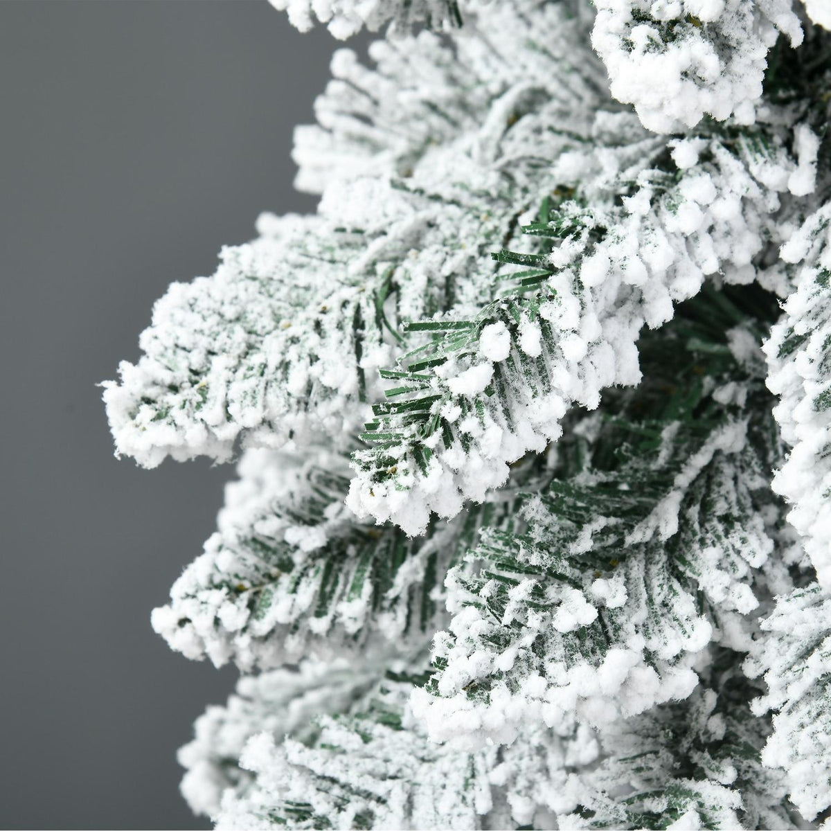 Artificial Christmas tree 180 cm artificial Christmas tree with artificial snow and base, 523 branch tips for festive decoration