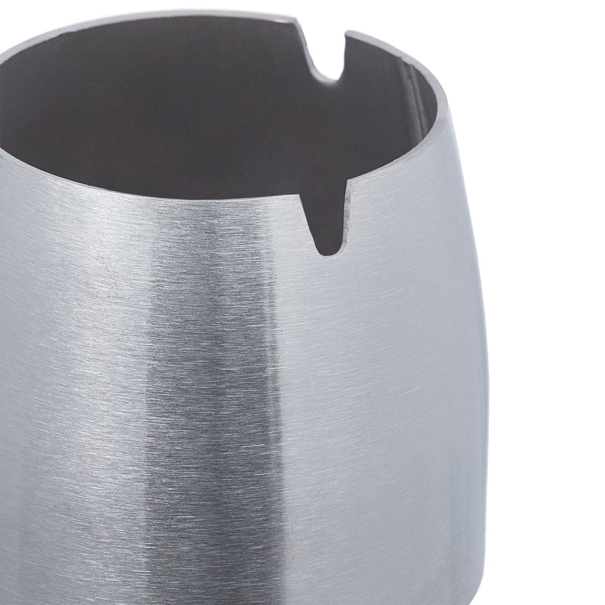 Ashtray with lid for outdoor use