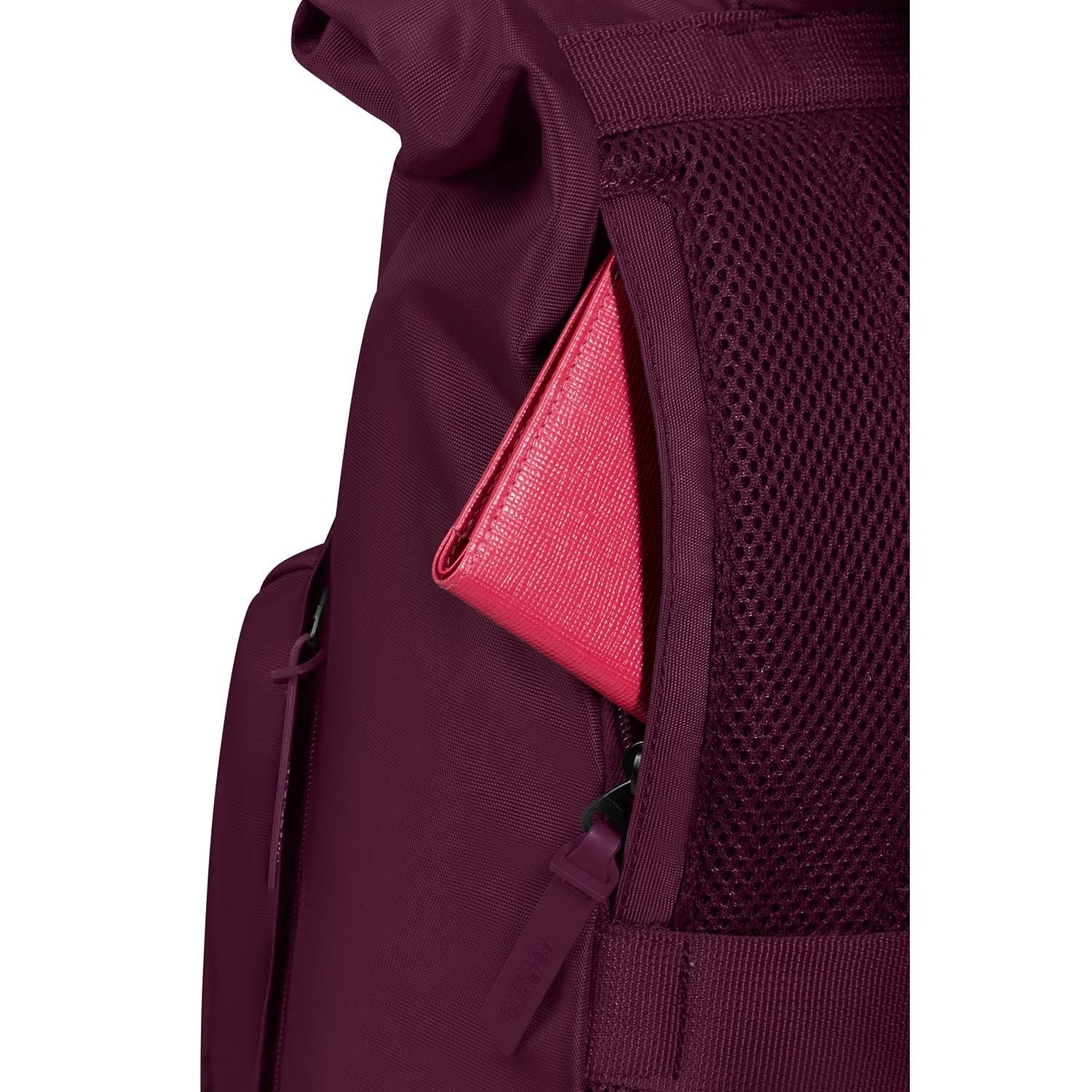 Backpack, Urban Groove, Wild Cherry Color