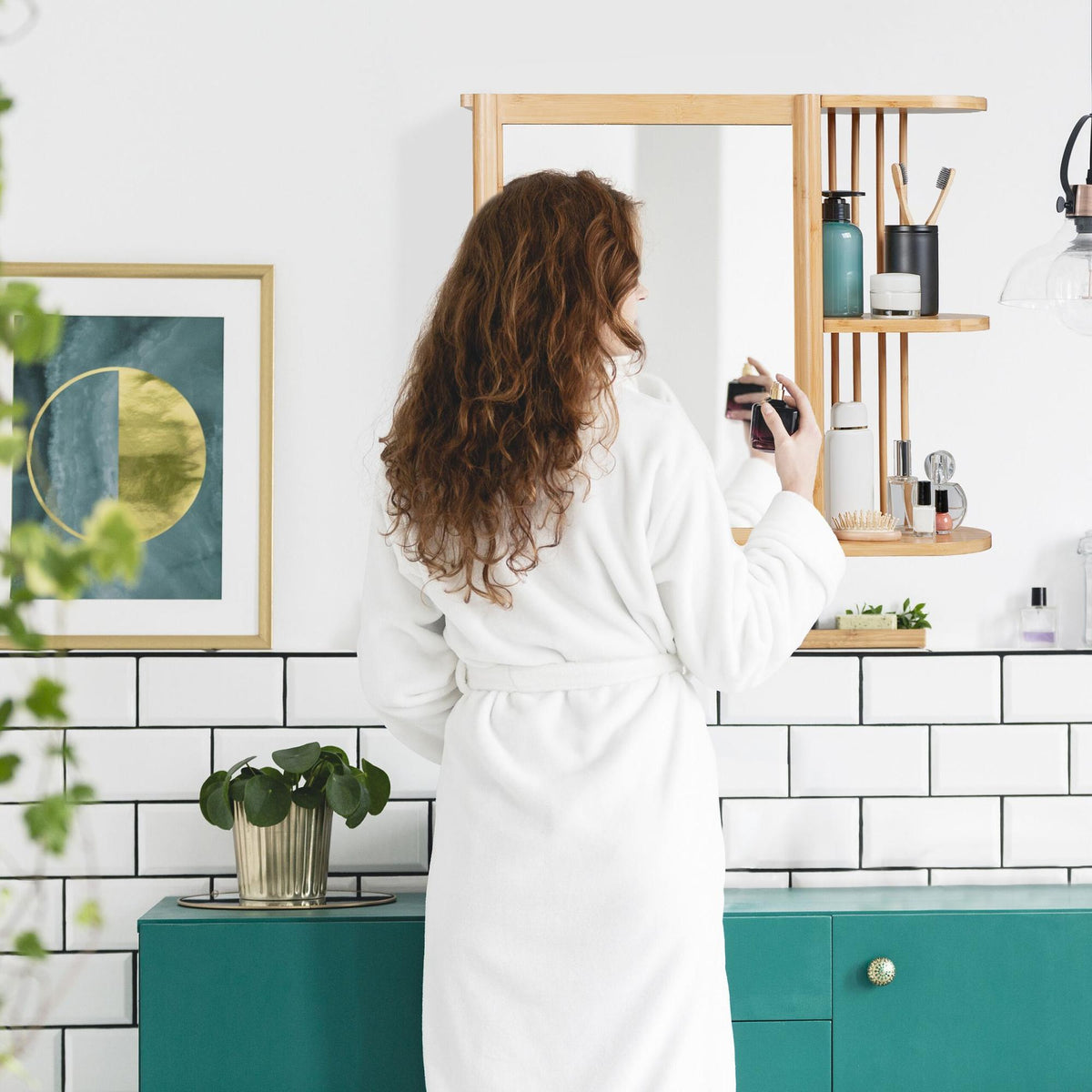 Bamboo wall shelf with mirror