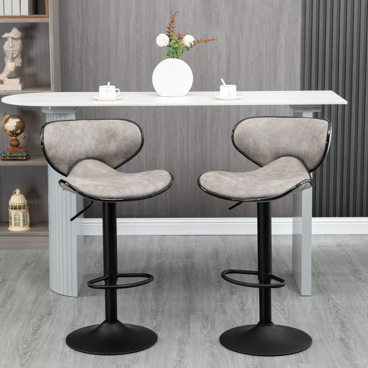 Bar Stools Set Of 2 Bar Chairs With Footrest, Height Adjustable, 360° Rotatable, Faux Leather, Modern Design, 45X50X102Cm