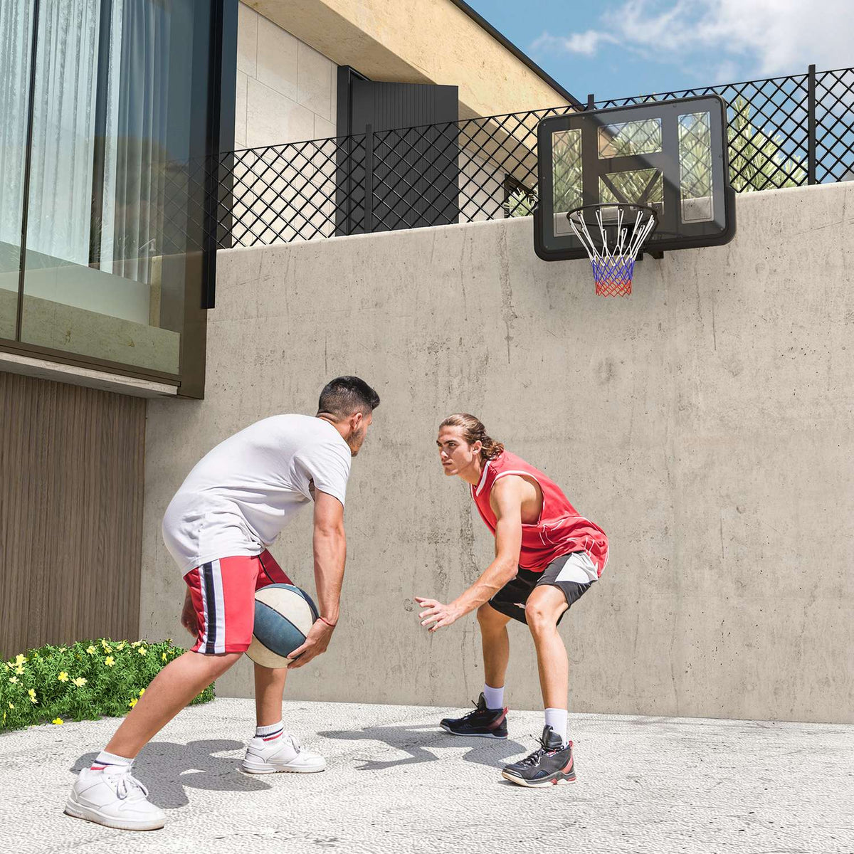 Basketball hoop with back wall for outdoor & indoor, basketball board with Ø45 cm steel hoop and net, wall mounting, basketball board for adults, black