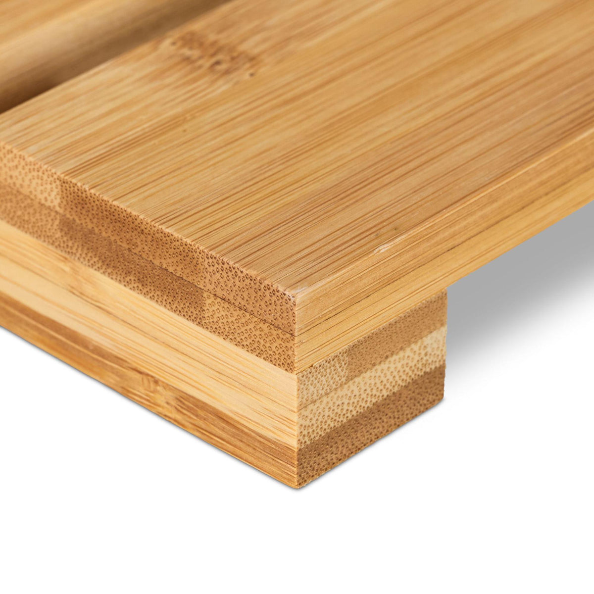 Bath mat in natural bamboo