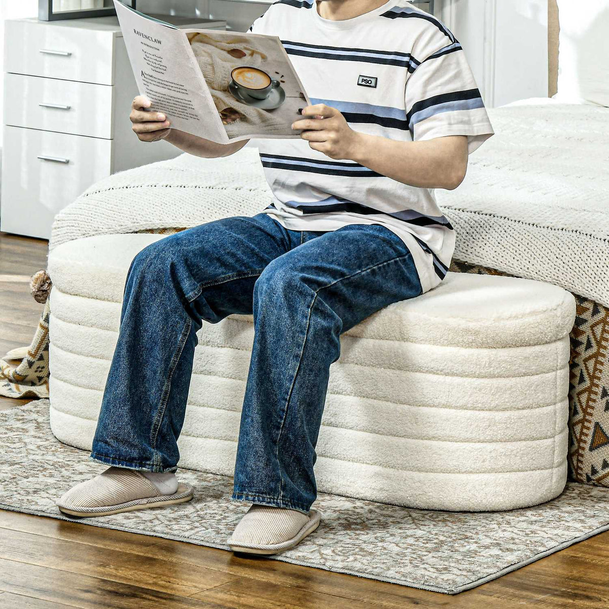 Bedroom bed bench, with storage space, wooden legs, high stability, teddy fleece, load capacity 120 kg, 116 x 41 x 40.5 cm, cream white