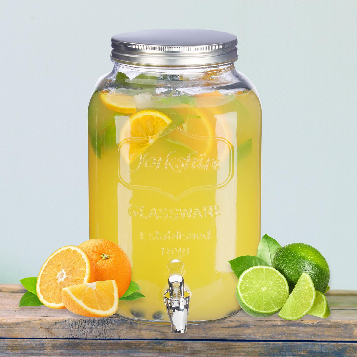 Beverage container 8 l