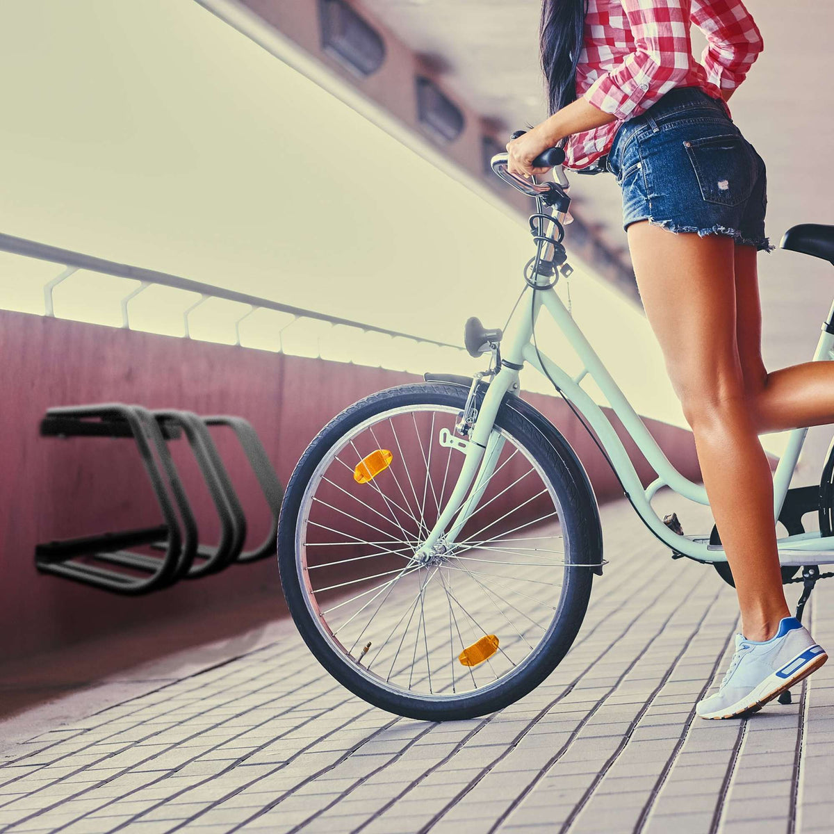 Bicycle rack for 3 bicycles
