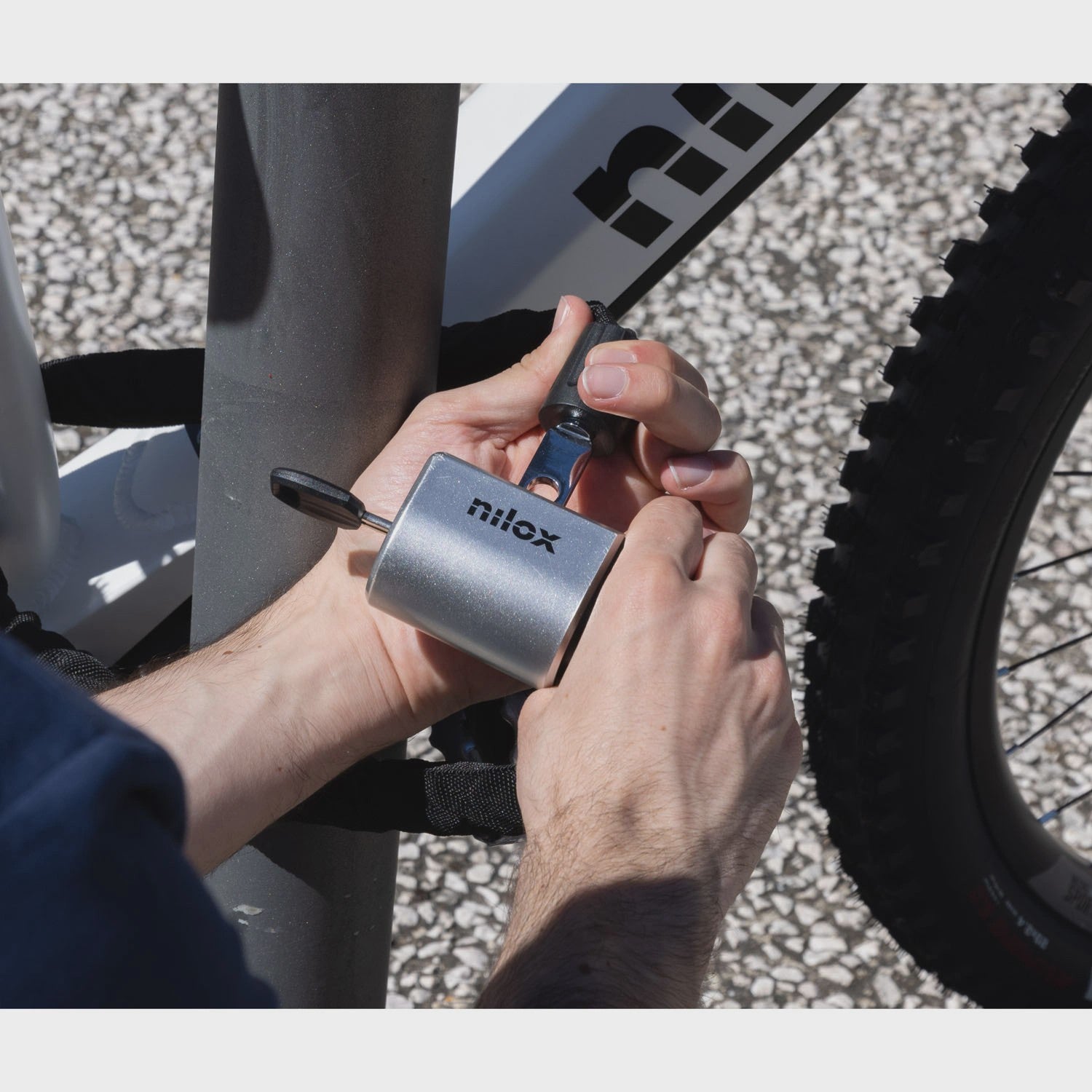 Bike Chain Lock, Metal, 94 cm, 2 Keys Included