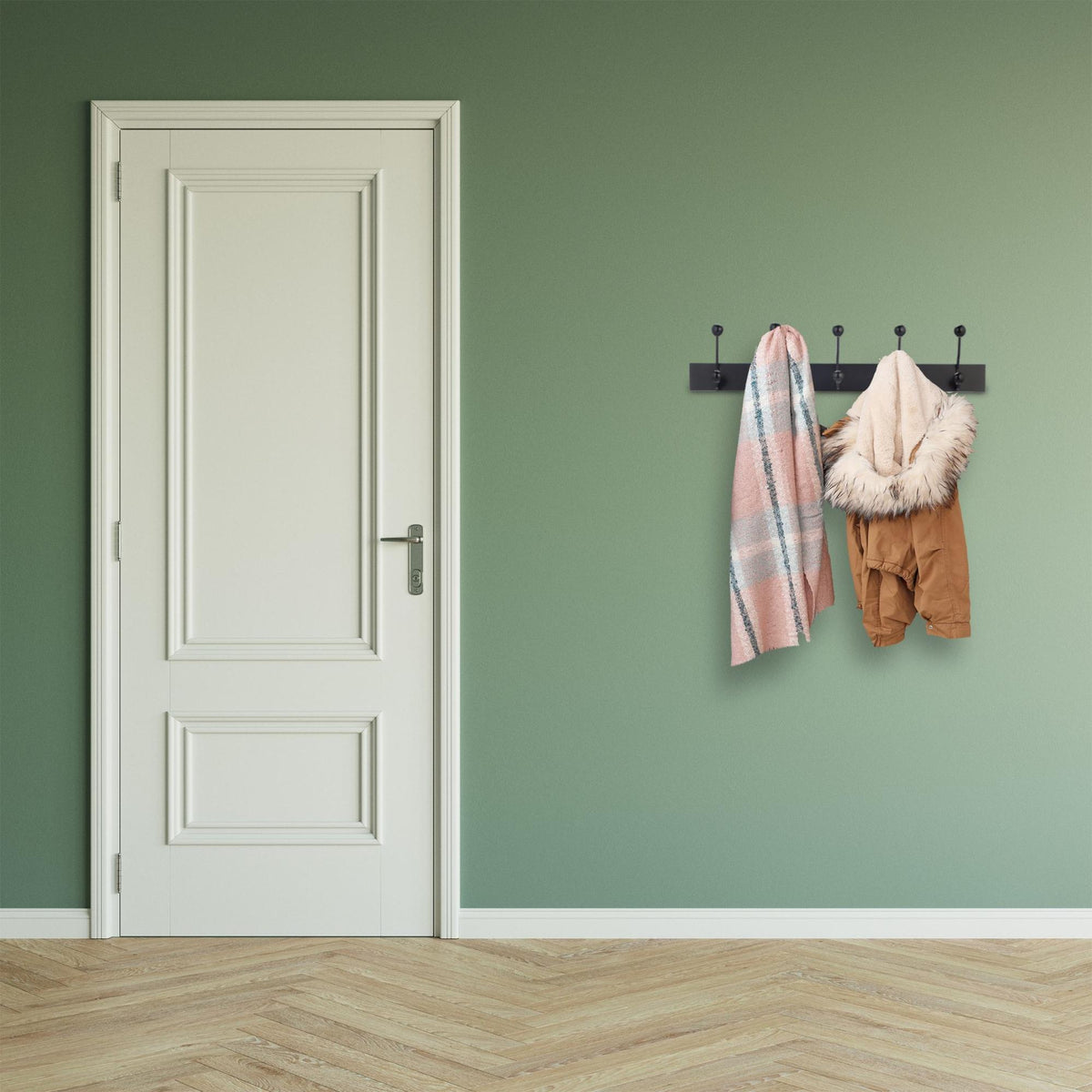 Black coat hanger with 5 hooks