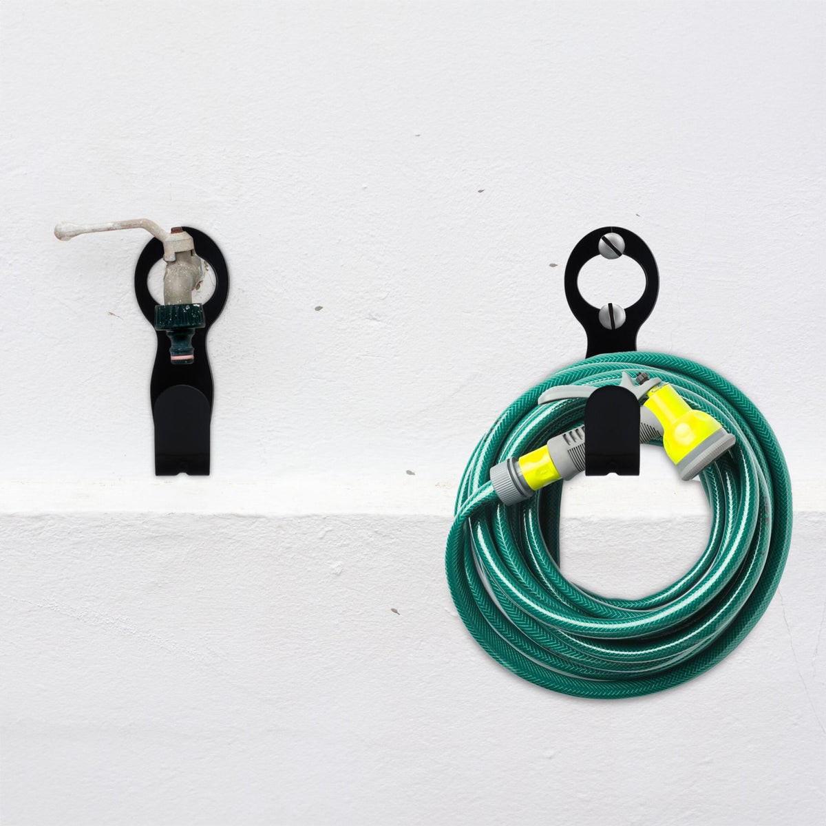Black hose holder set of 2