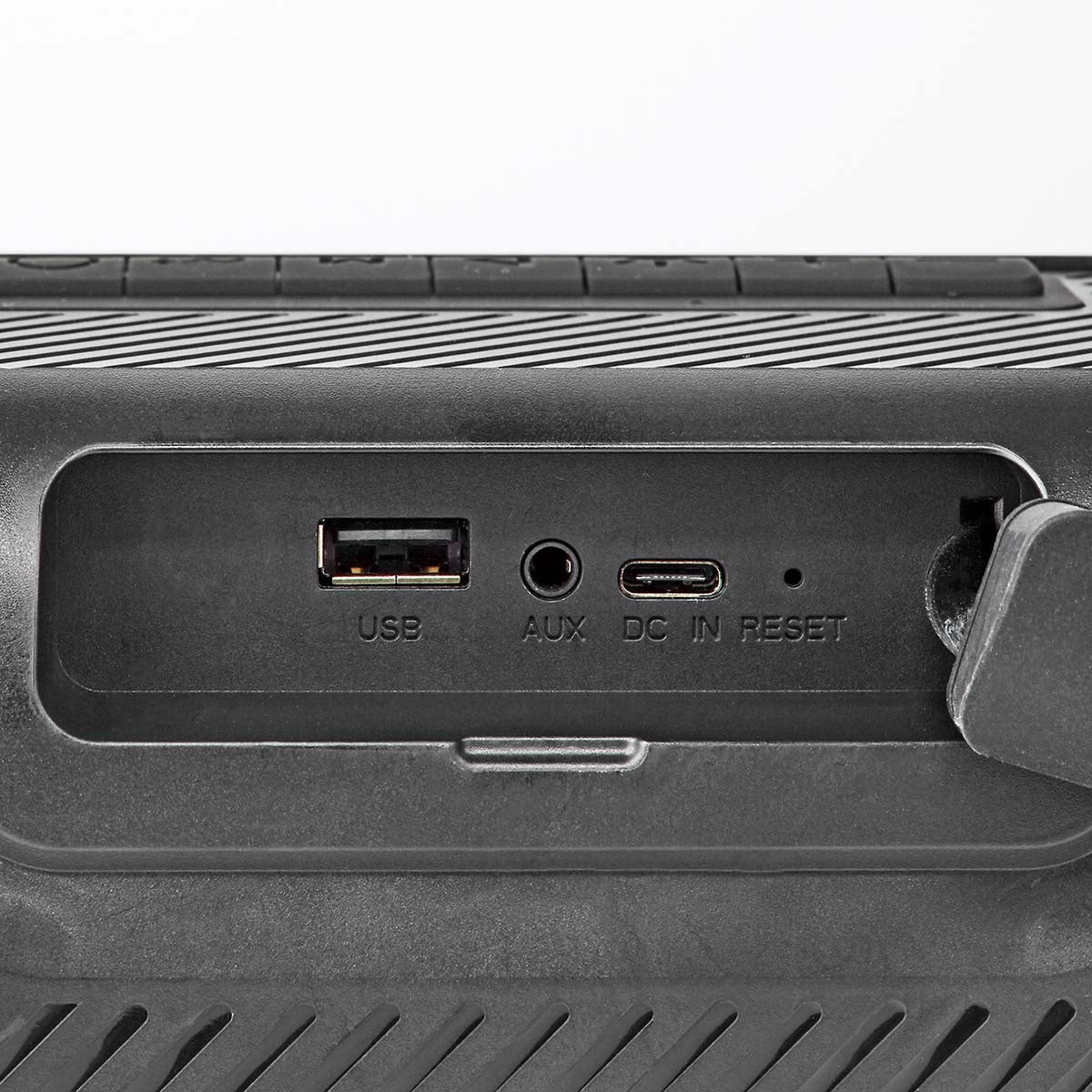 Bluetooth® Party Boombox | 4.5 hours | 2.0 | 45 W| Playback of media: AUX / USB | IPX5 | Syncable | Carrying handle | Party lights | Black
