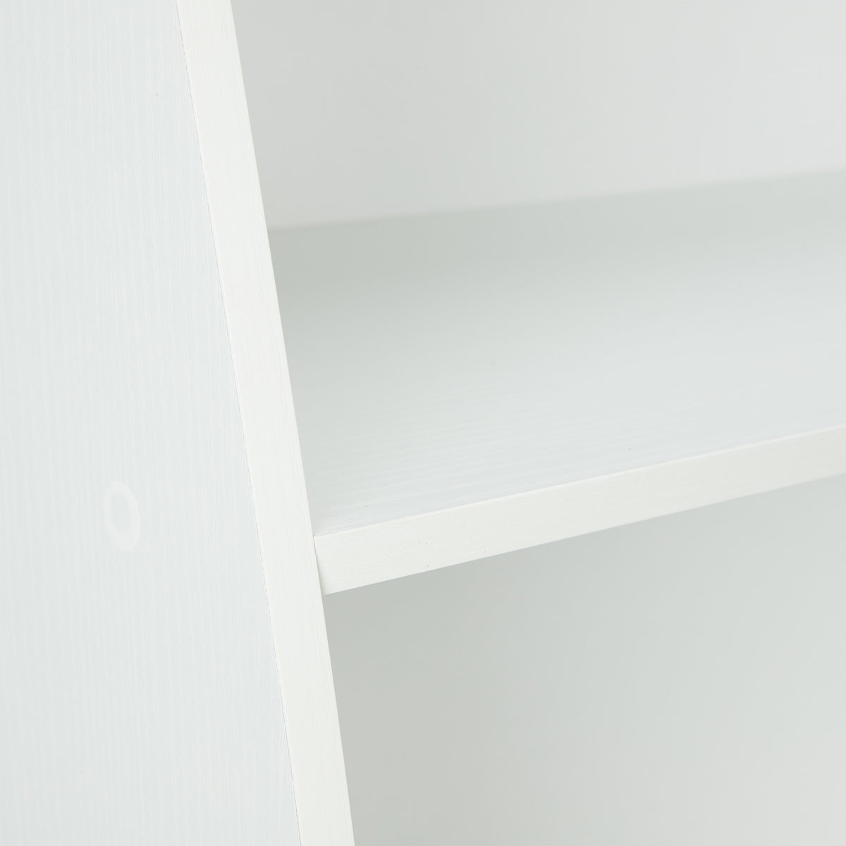 Bookshelf Children white