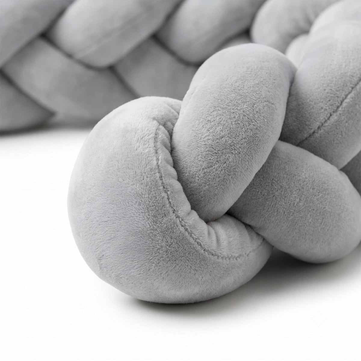 Braided Cot Bumper, 220 cm – Grey, Soft Knot Cushion