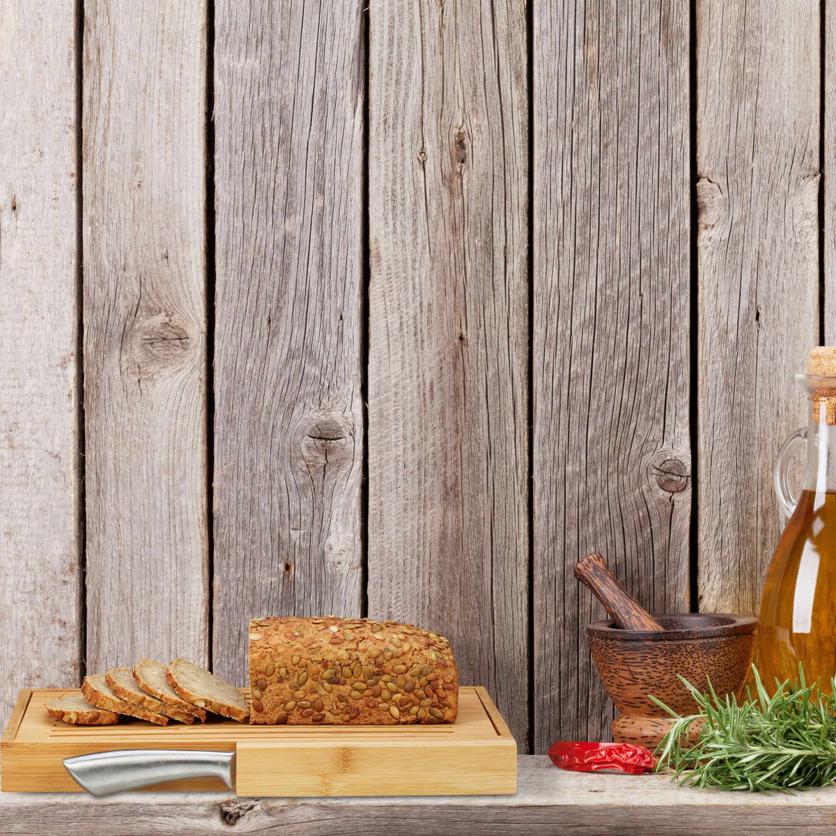 Bread cutting board with knife
