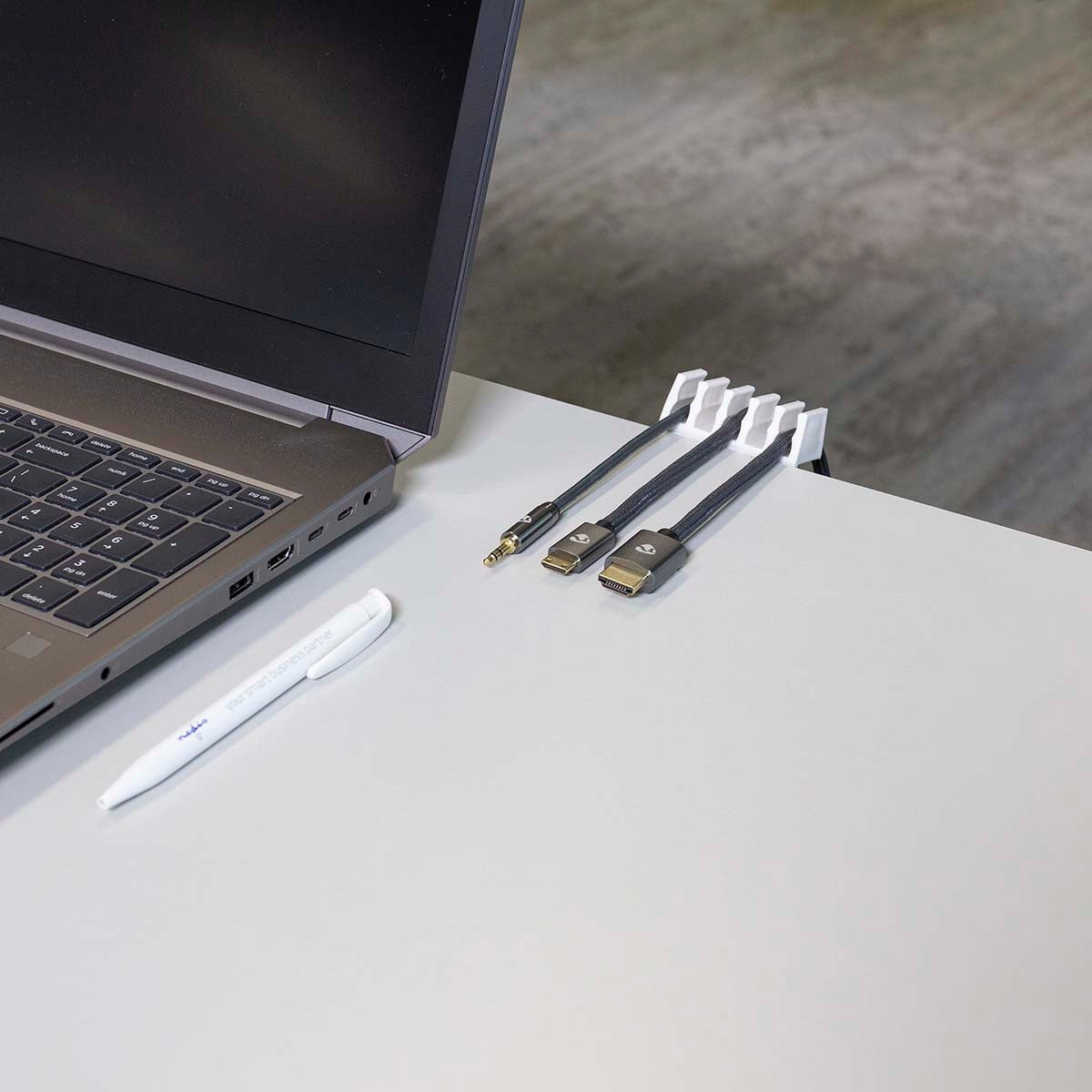 Cable Management | Cable clamp | Click and Go | 2 pcs. | Number of seats: 5 Discs | Maximum cable thickness: 7.1 mm | Polypropylene | White