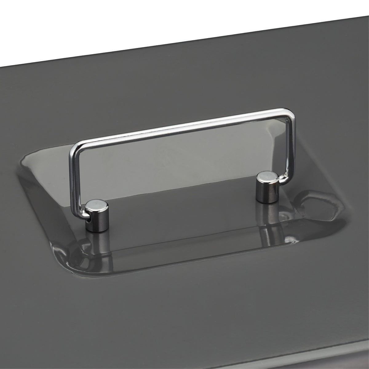 Cash box with 2 keys