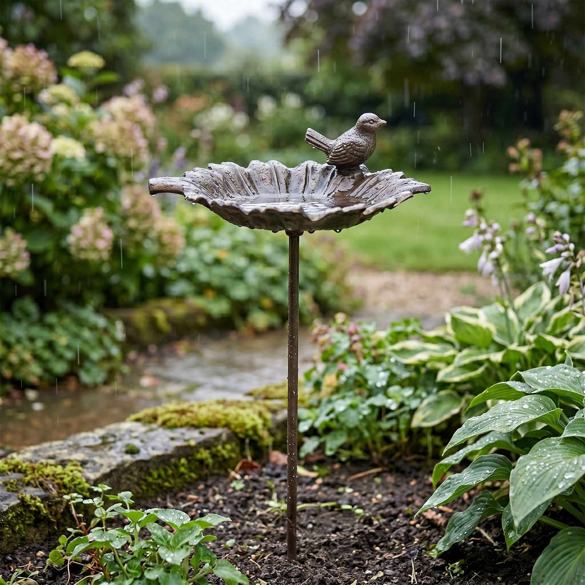 Cast Iron Bird Bath – Standing, Frost-Resistant