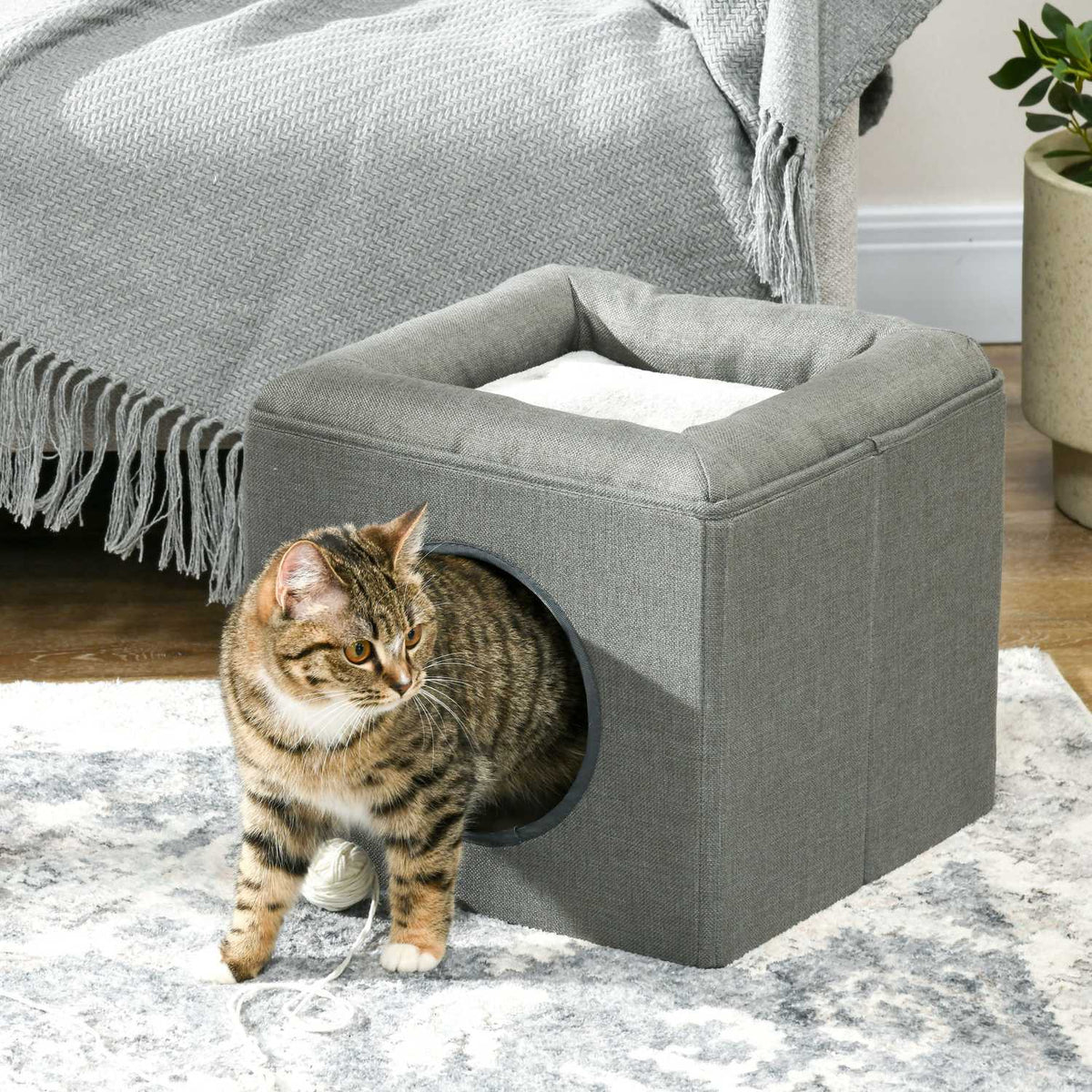 Cat Cave 36.5X36.5X33Cm Two-Story Cat House With Cushion, Dog House For Cats Up To 5Kg In Green