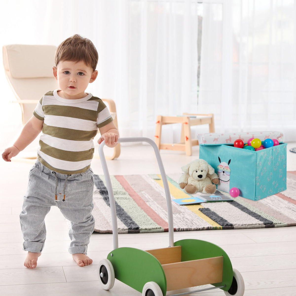 Children's seat box with motif