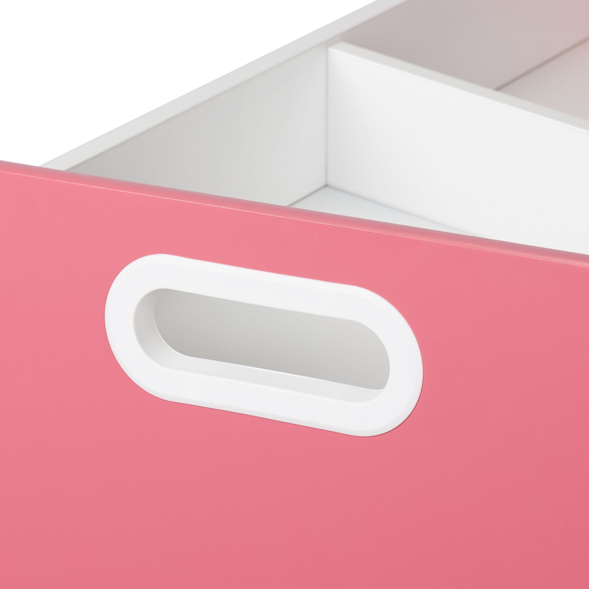 Children's shelf with 5 compartments