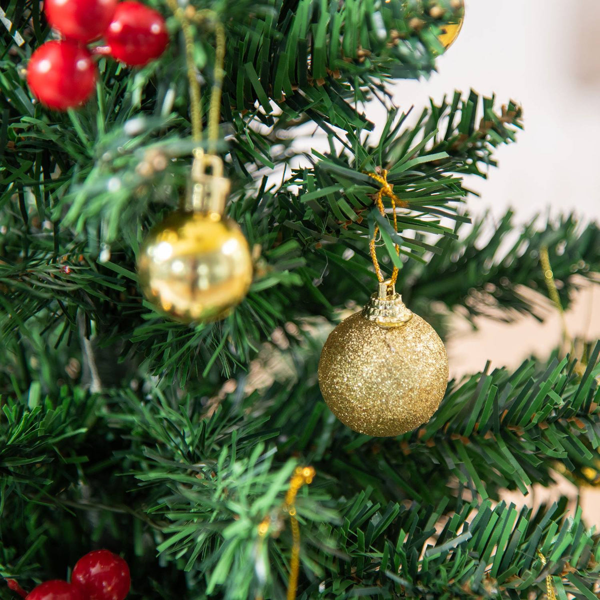Christmas Tree Small, Mini Christmas Tree With Holly Berries, Balls And Led Lights For Table Green Pvc ∅40 X 60 Cm