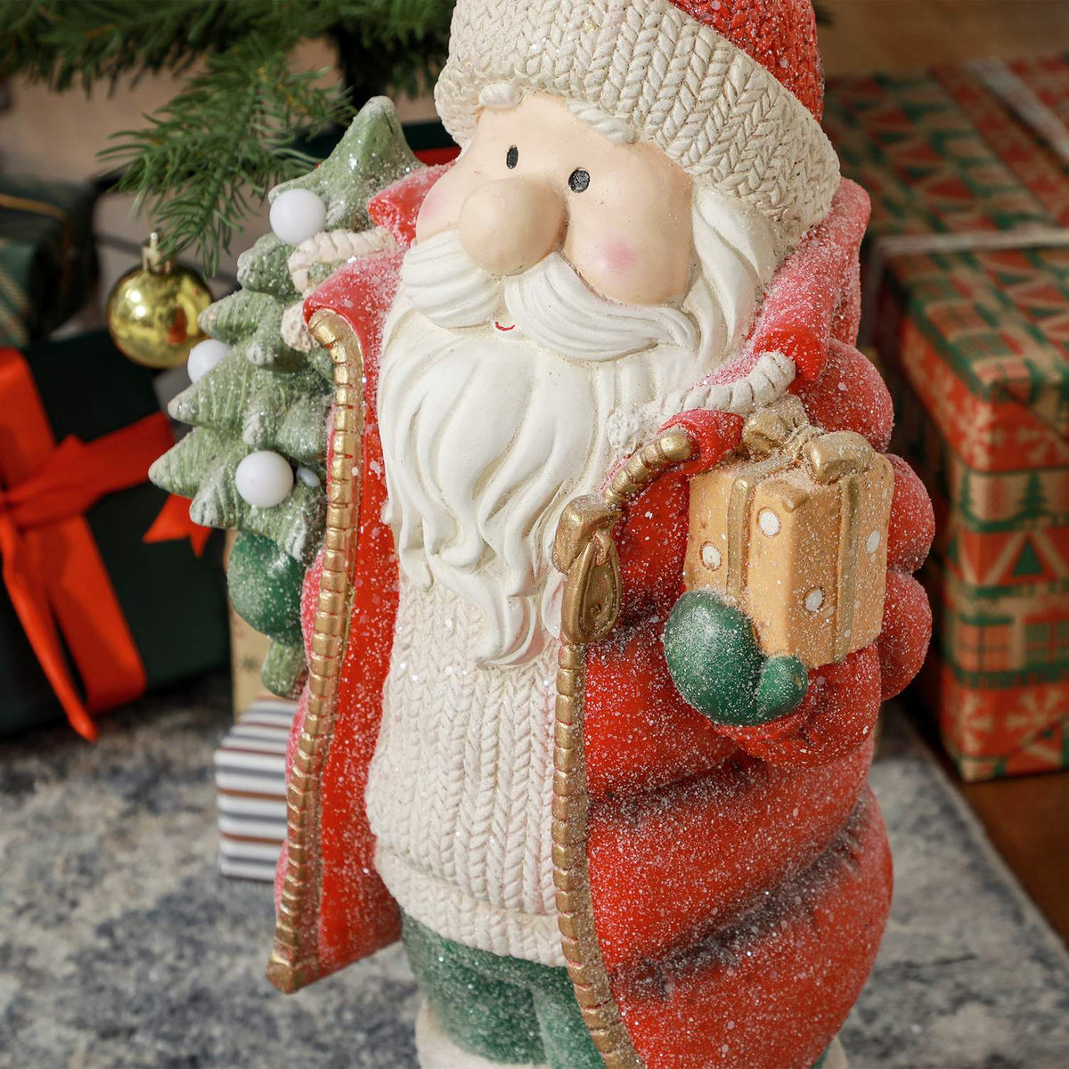 Christmas decoration figure, Santa Claus with Christmas tree and gift, 50 cm Christmas figure with LED light, decorative figure for Christmas, for indoor and outdoor use