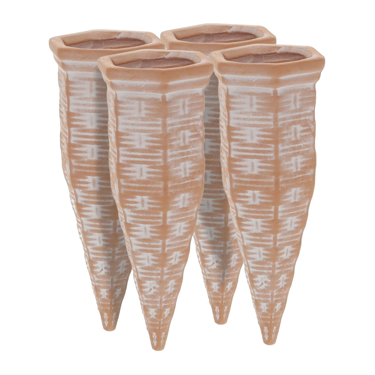 Clay cone for irrigation in a set of 4