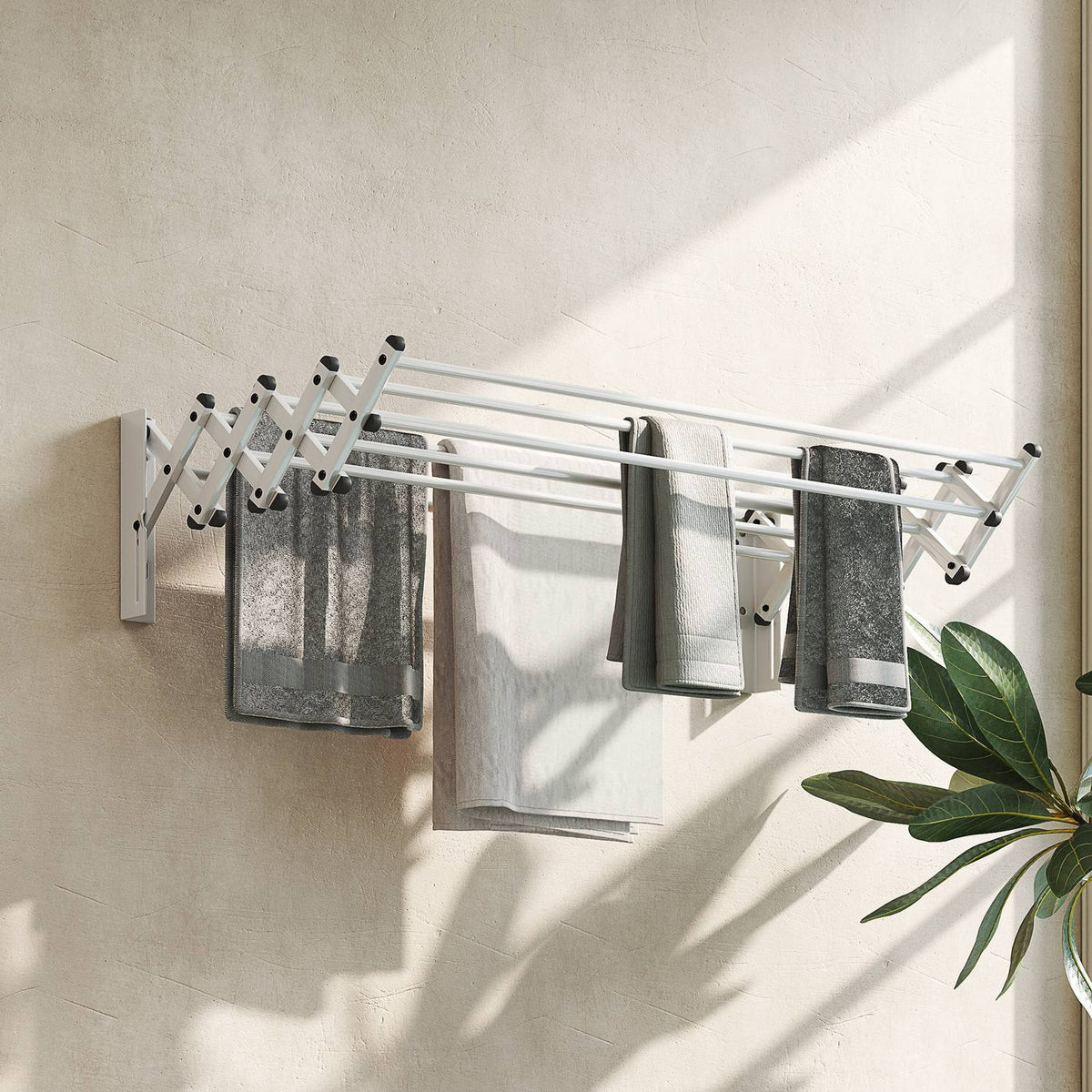 Clothes Airer Wall Extendable Clothes Dryer Wall Mounted with 8 Aluminum Rods, Space-Saving Drying Rack for Indoor and Outdoor Use 86 x 61 x 22 cm, Silver |