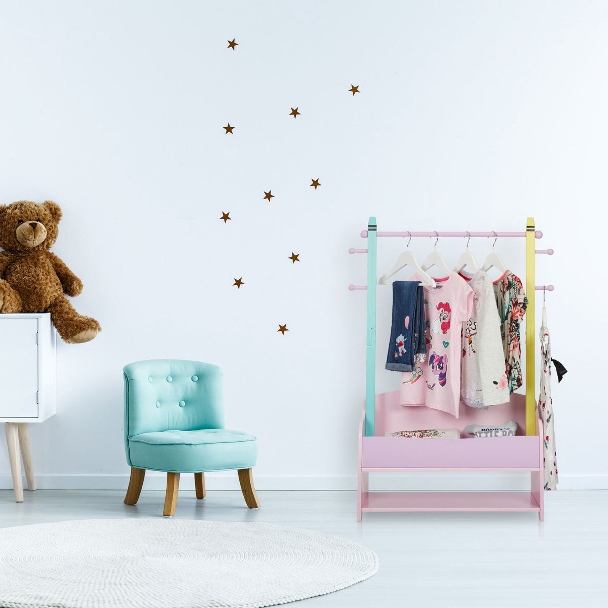 Clothes hanger for children with shelves