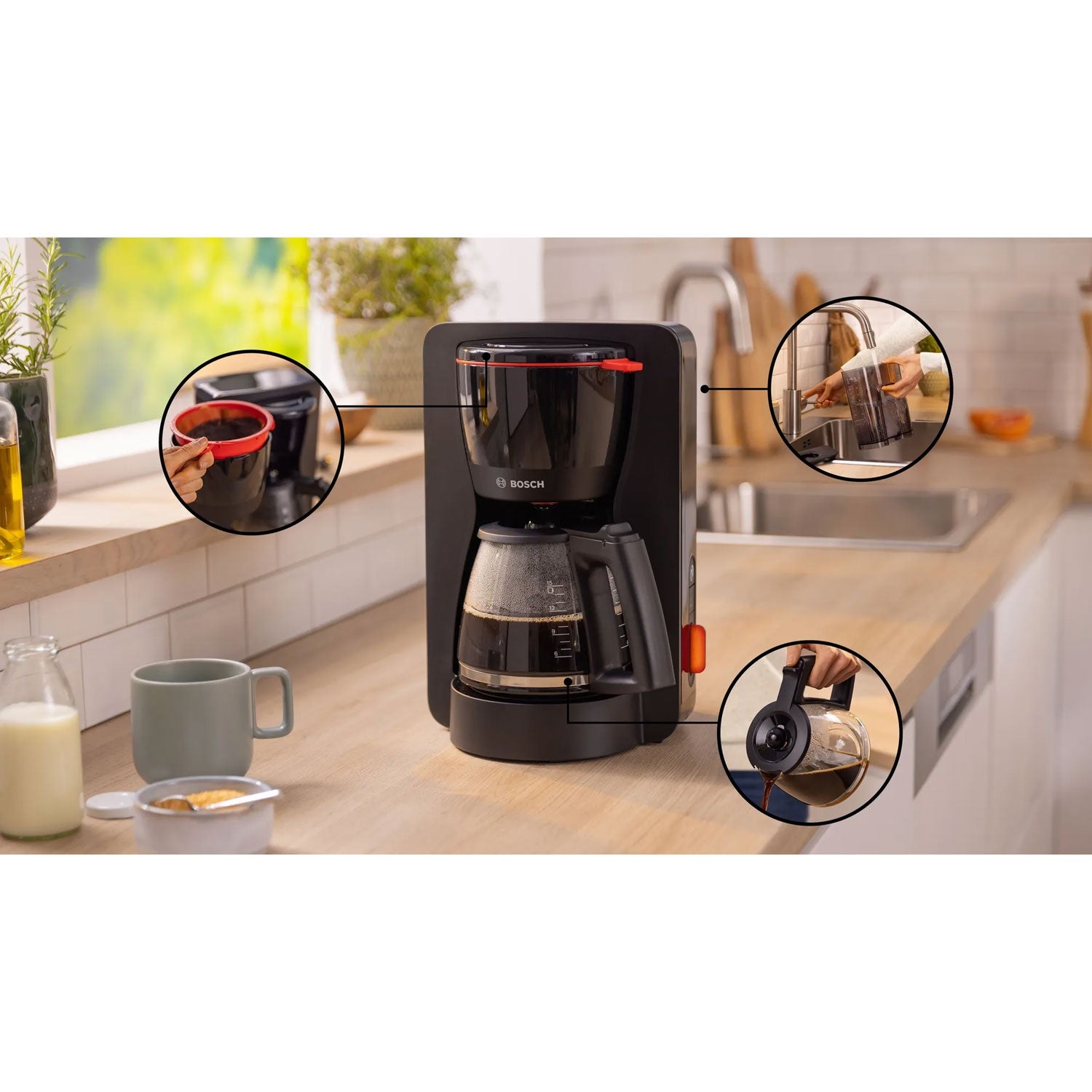 Coffee maker My moment black TKA3M133 1200Watt
