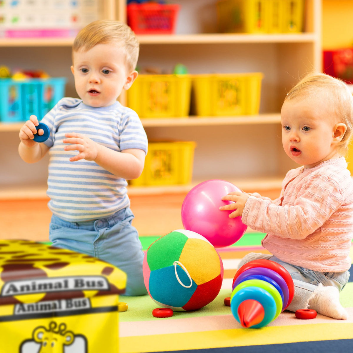 Collapsible toy box with storage space