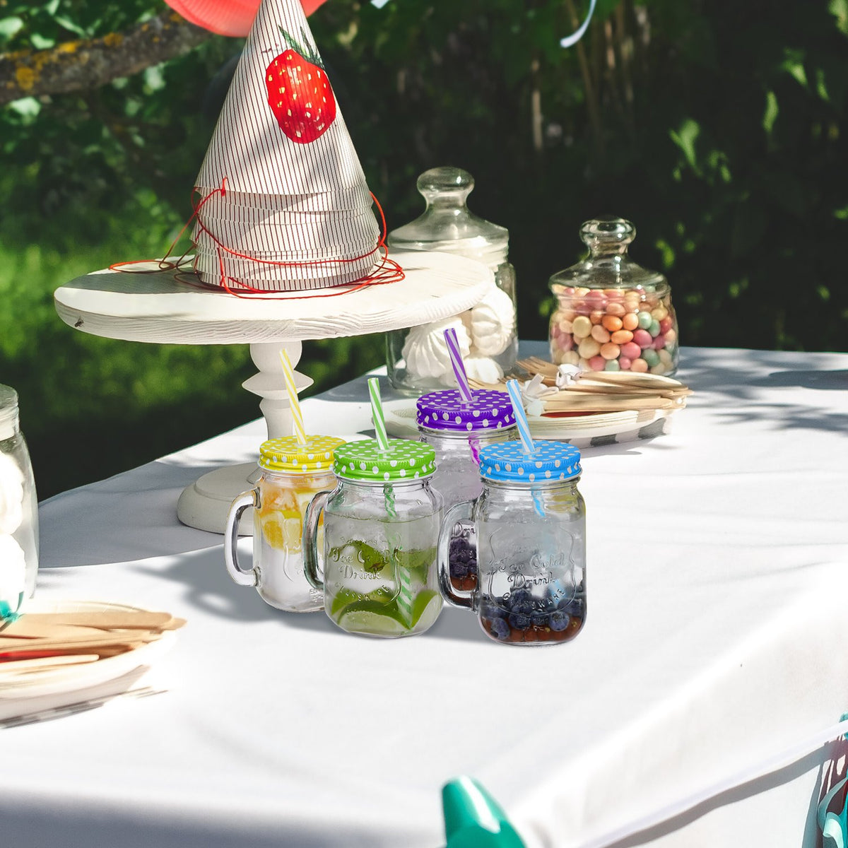 Colorful drinking glasses with lids - 16 pcs