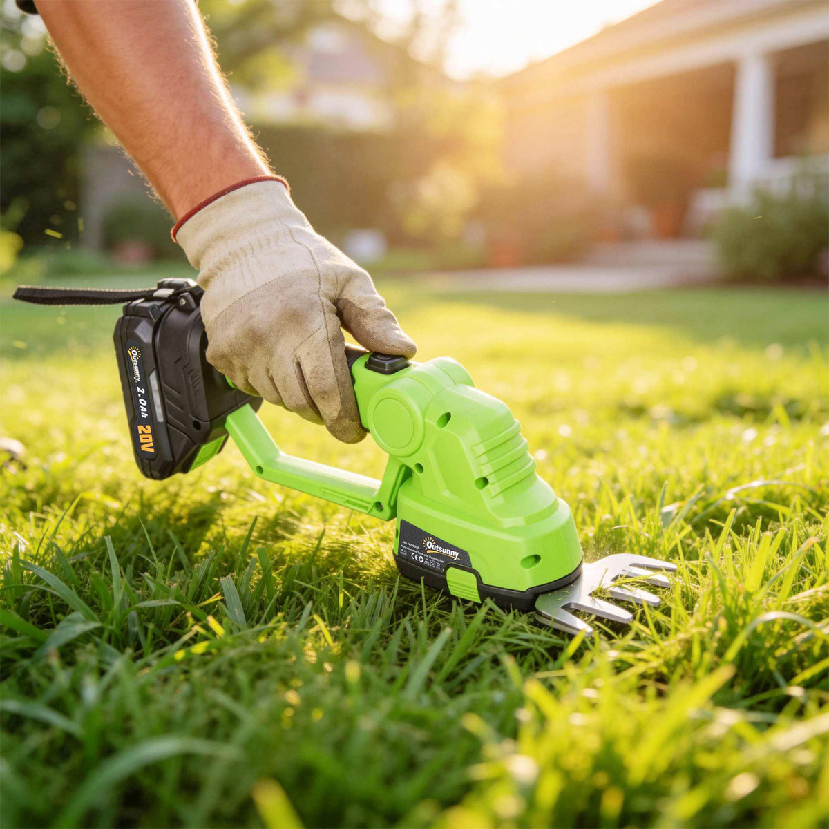 Cordless Hedge Trimmer, 18V, 55-Min Runtime, Adjustable Angle