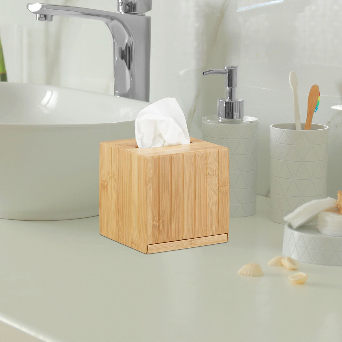 Cosmetic paper box square