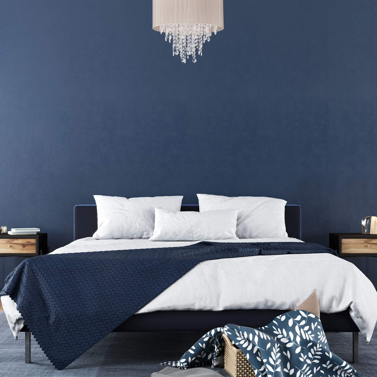 Crystal chandelier with lampshade