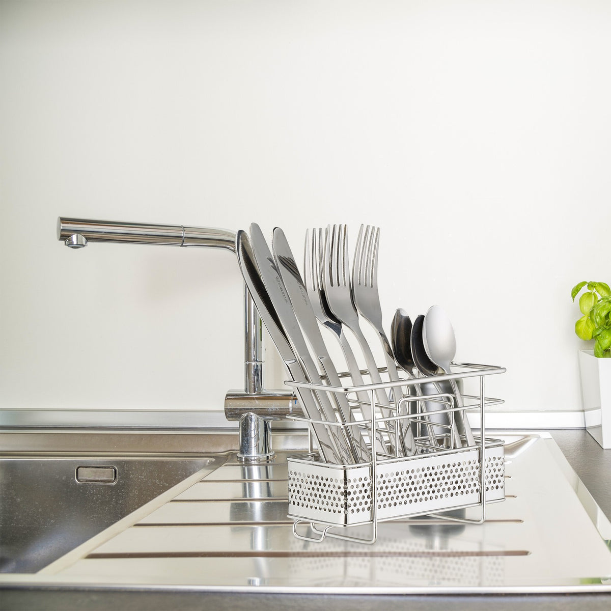 Cutlery holder in stainless steel