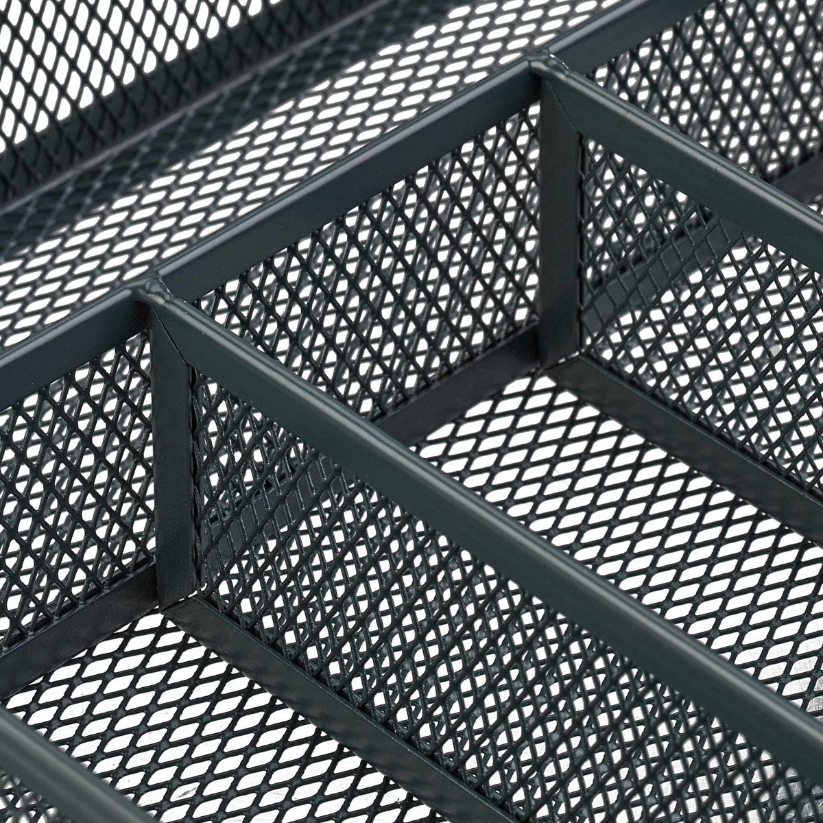 Cutlery tray for metal boxes