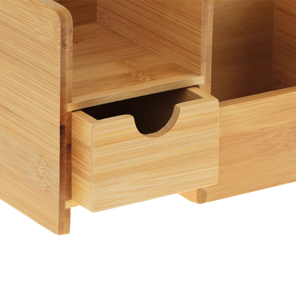 Desk organization in bamboo