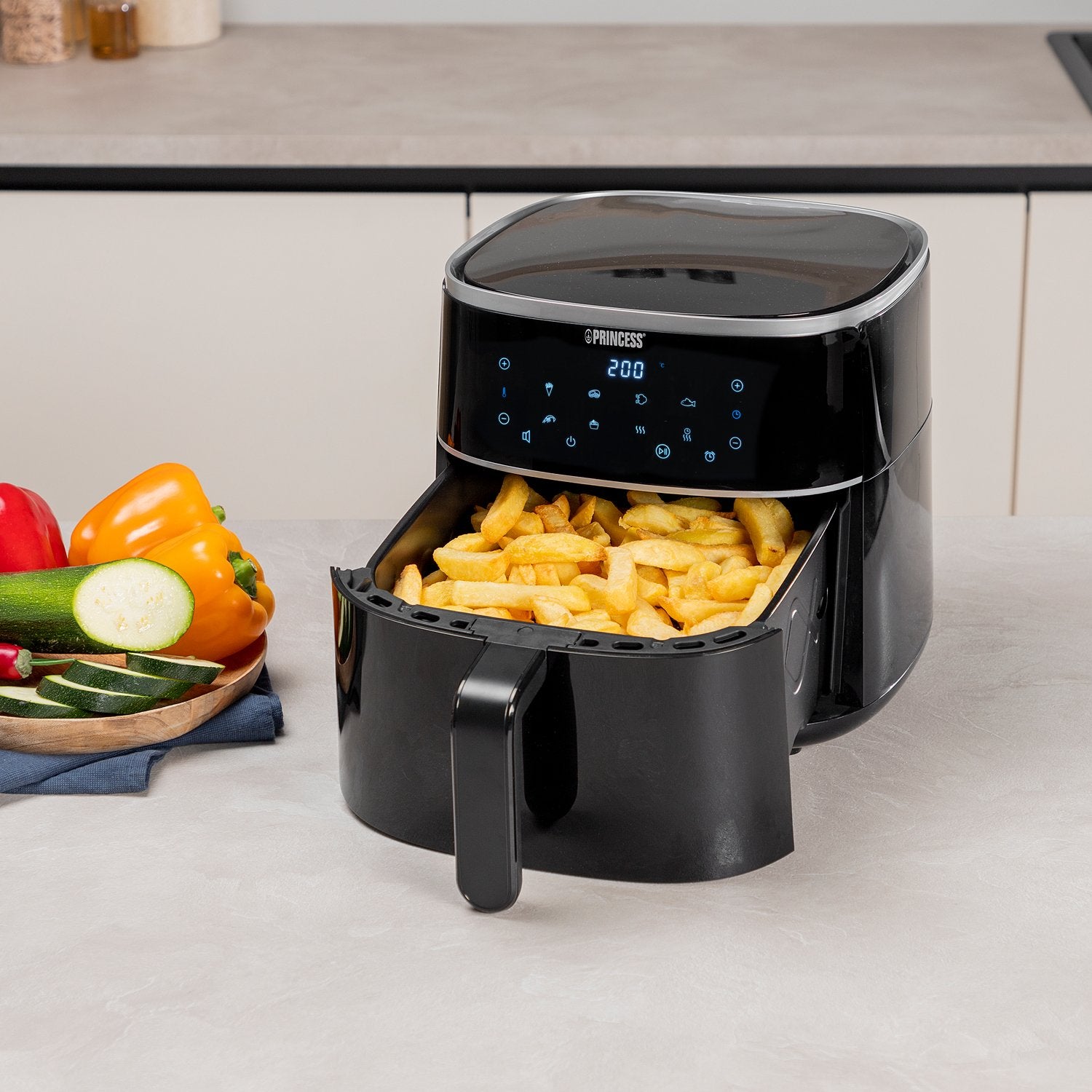 Digital air fryer 6L 1500W - 182244