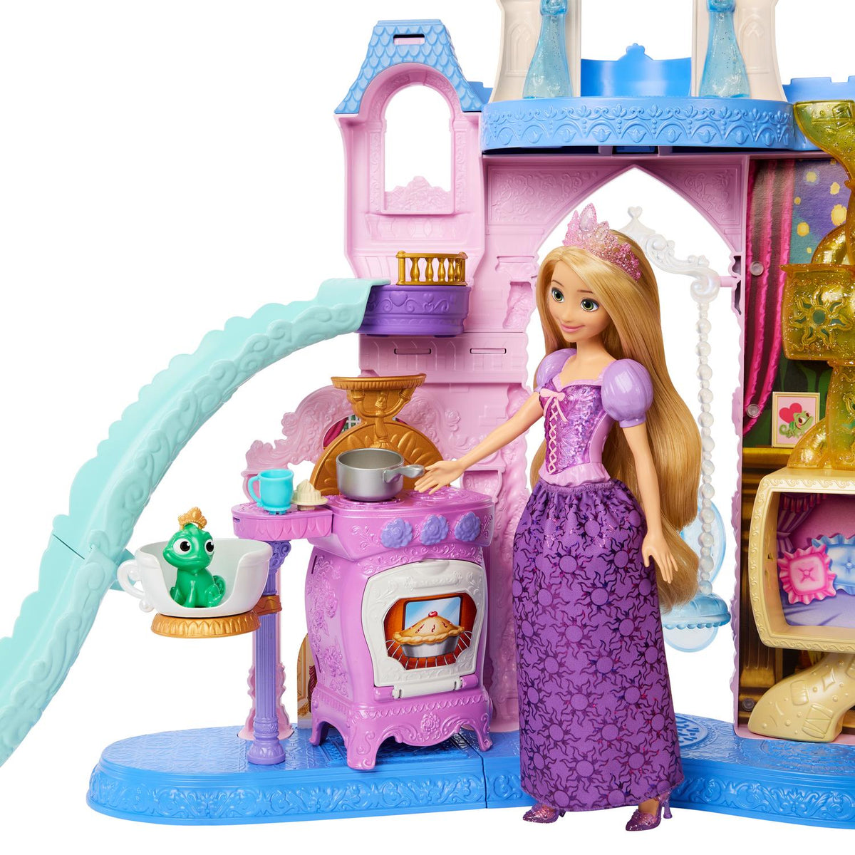 Disney Princess Pet Castle with 3 Animal Friends & 20 Accessories