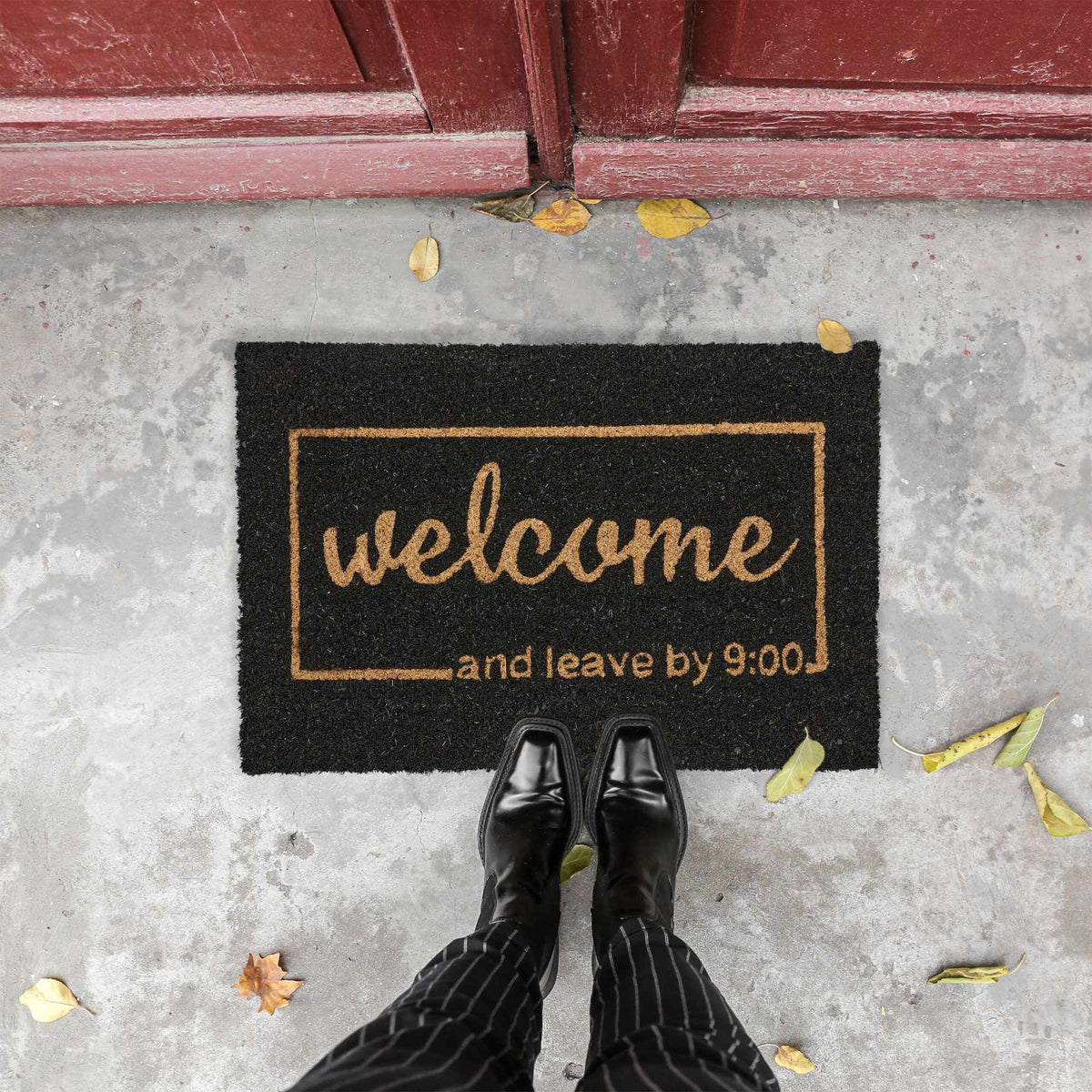 Door mat in coconut "Welcome and leave 9