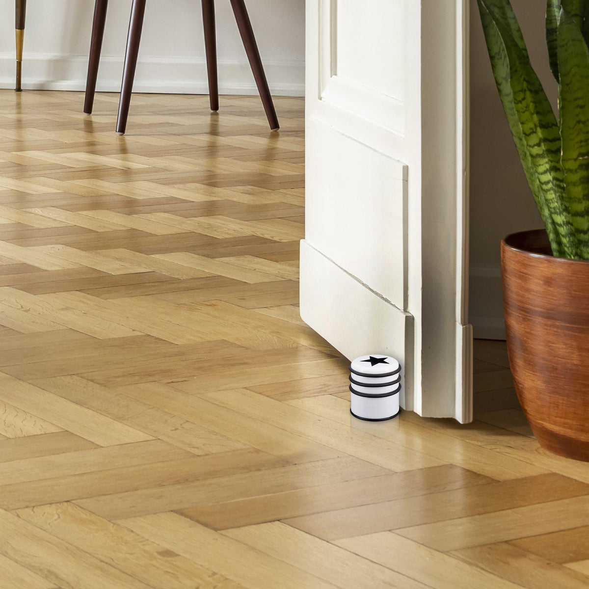 Door stop with star