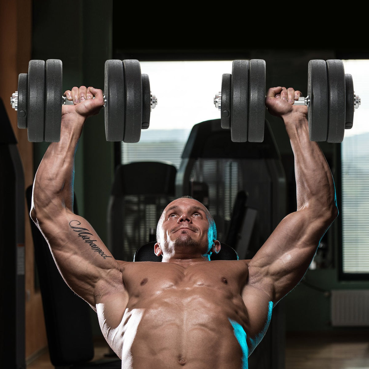 Dumbbell set of 2 dumbbells, 50 kg dumbbell set with 2 dumbbell bars, 12 weights & 4 star locks, steel, black