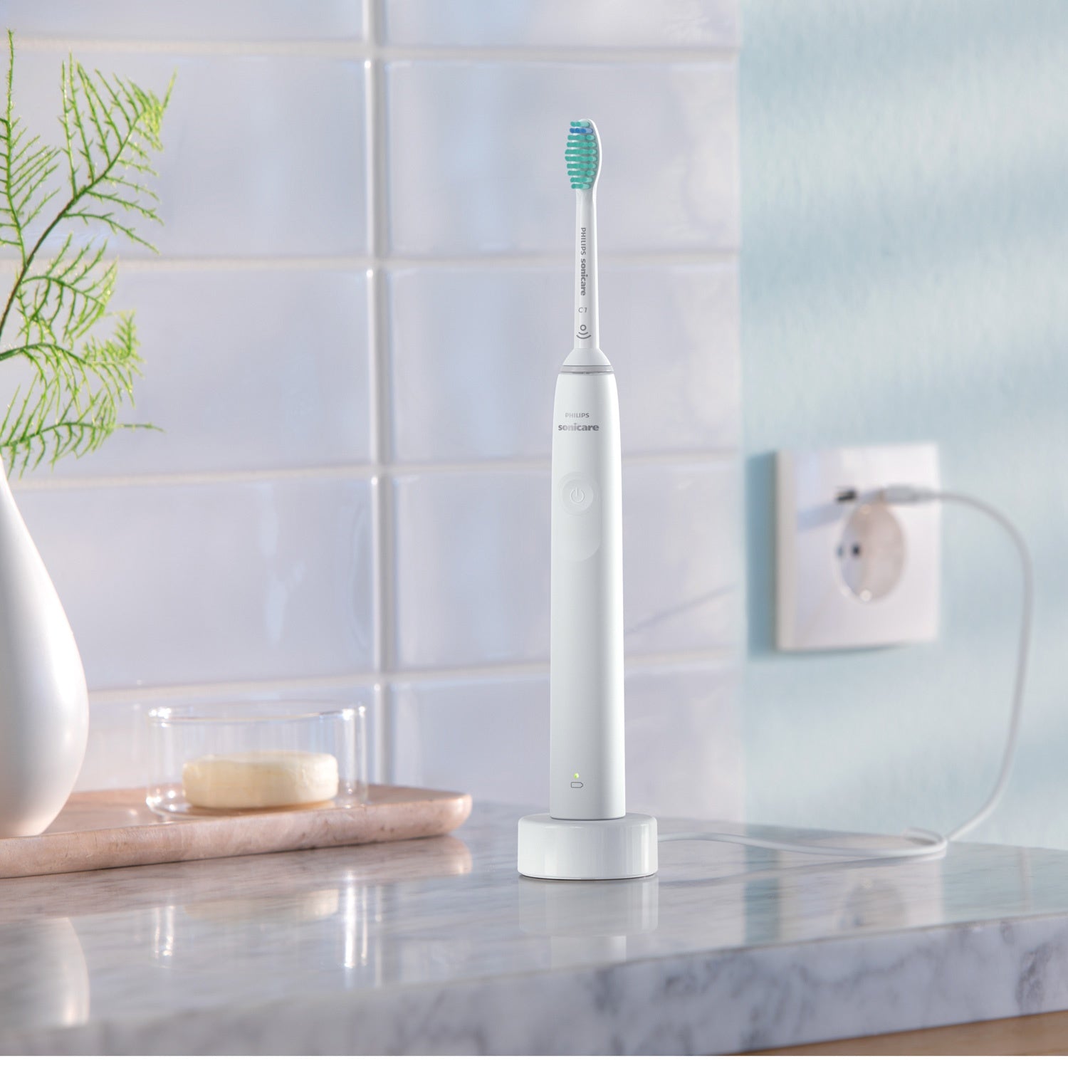 Electric toothbrush White HX3673/13