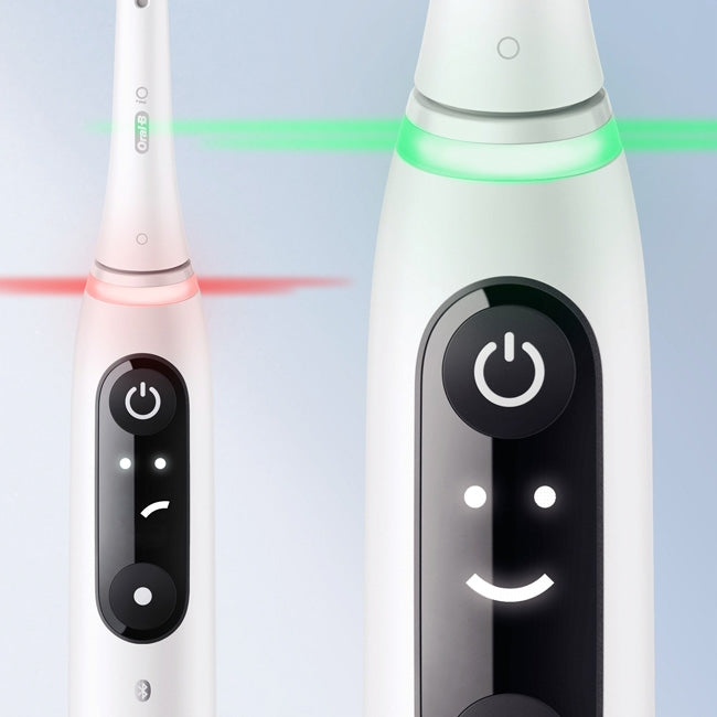 Electric toothbrush iO6 Series M6 White