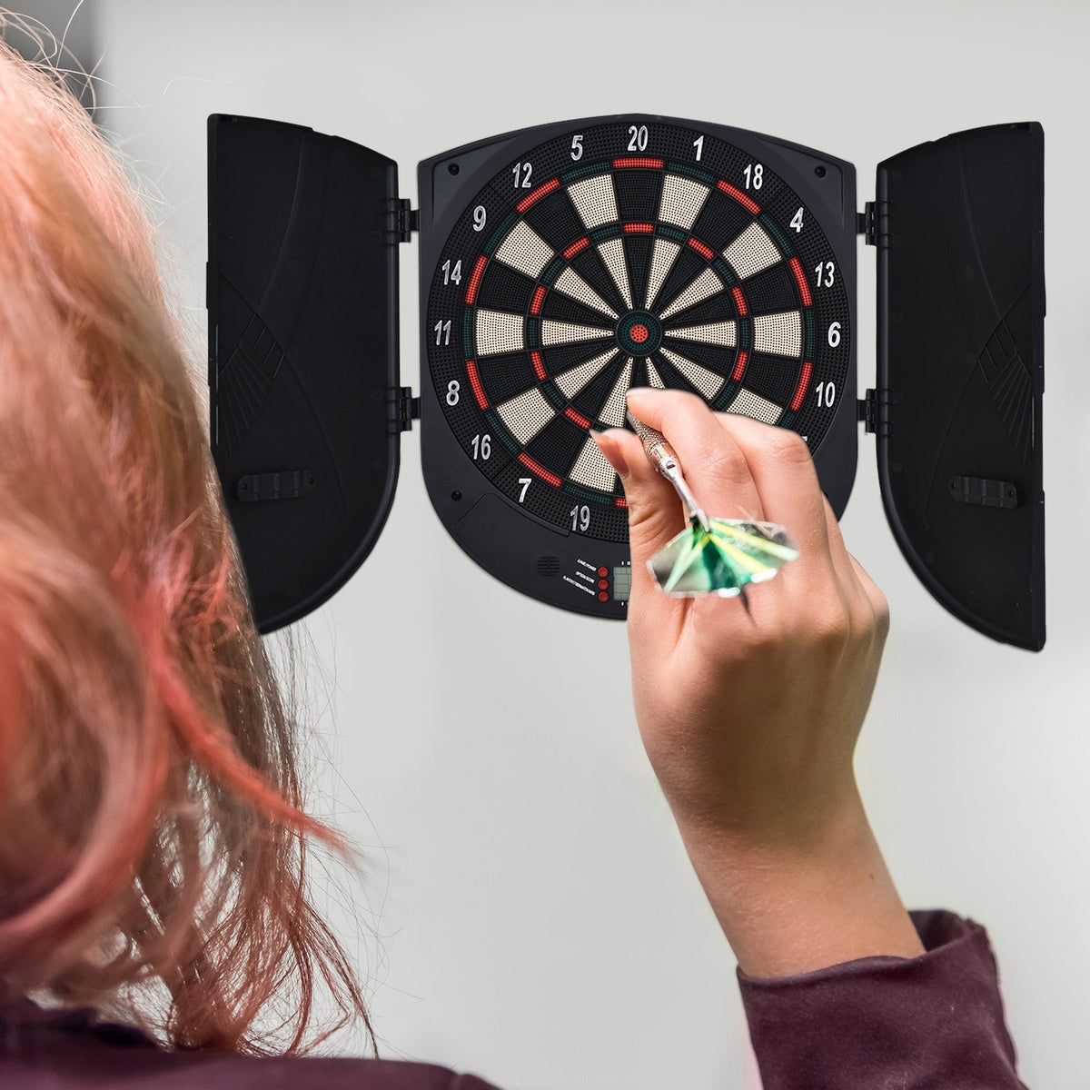 Electronic Dart Board With Door Sound Effects, Automatic Scoring, 6 Darts, 26 Games, 185 Hit Options, For 8 Players