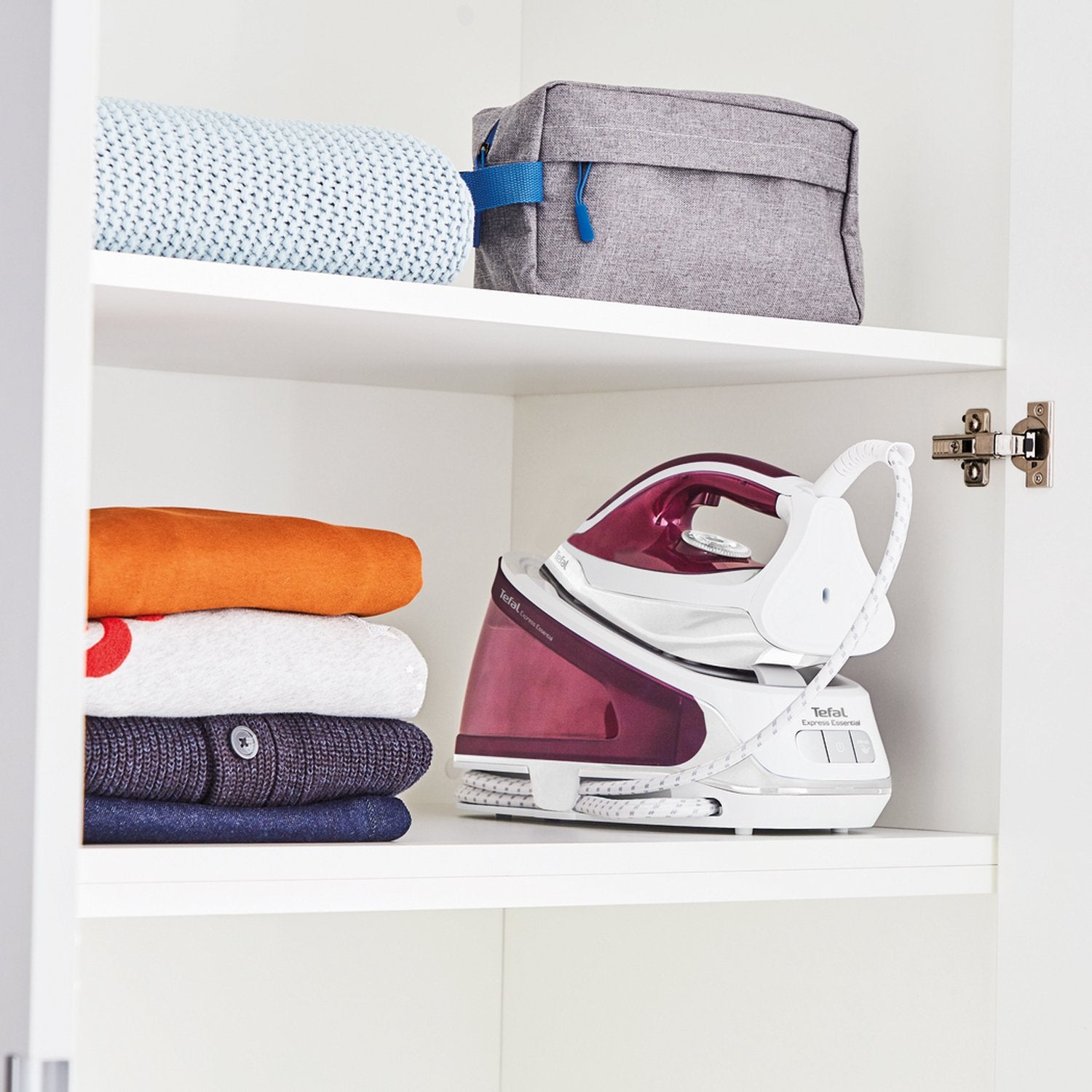 Express Essential Steam Generator Purple SV6110E0